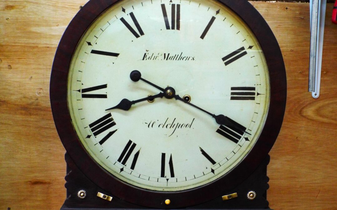 Circa 1800 Tavern or Act of Parliament Clock
